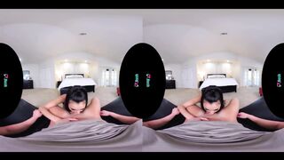 Eliza Ibarra take 2 VR