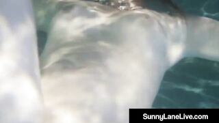 Scuba Sucking Sunny Lane Blows a Dick Underwater!