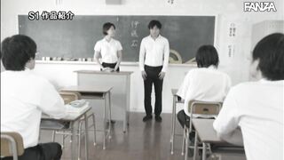 SSNI-889 ボクの人生を狂わせた担任教師に童貞を奪われてから早10年経ちました。 葵つかさ