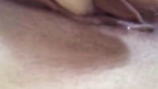 Wet Pussy Lips Enjoying Daily Twitching