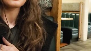 PUBLIC MASTURBATION AT DENNYS! VISIT MY MANYVIDS PAGE FOR FULL VIDEO!!!