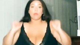 Tik Tok Female: Chick with HUGE tits!