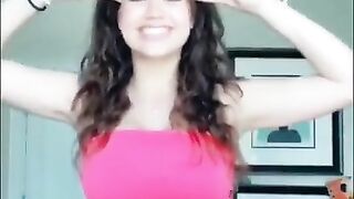 Tik Tok dancing beauties