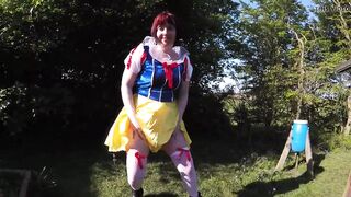 Snow White cosplay flashing Outdoors