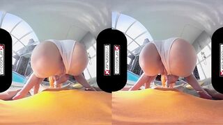 VR Porn Cosplay Step Sister 5th Element POV and 69 Blowjob VR CosplayX