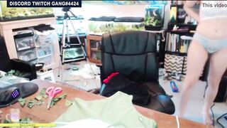 Twitch Streamer Flashing her Boobs on Stream & Accidental Nip Slip/Boob Flash - Set 3