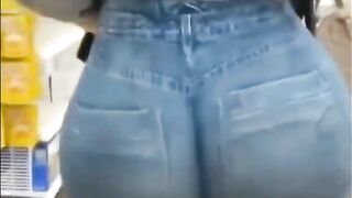 Pawg booty white girls twerking tik tok #3