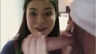 FUCKING iCARLY WITH MIRANDA COSGROVE!