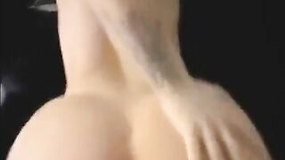 asmr big ass fit blonde twerks and gets fucked on  with a cu