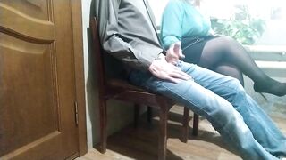 Strange Woman in the Waiting Room Gives a Handjob to me