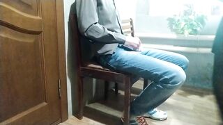 Strange Woman in the Waiting Room Gives a Handjob to me