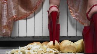 I crush little bread with my lap dance heels (visual 1)