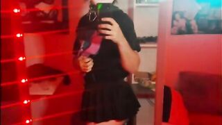 Cute Femboy Jiggles His Ass For You