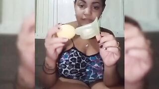 Kelly Silva extracts milk