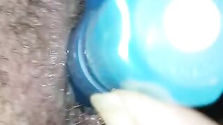 Fat pussy squirting for 3 min