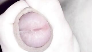 CLOSE UP POV UK TEEN UNCUT WANK