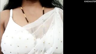 White saree me pushpa Aunty sex chat krte huye