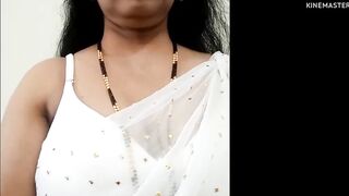 White saree me pushpa Aunty sex chat krte huye