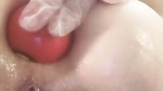 Slutty SummerWhitney's pussy drips while fisting her ass