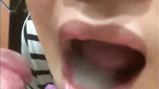 Quick Blowjob from pretty pinay Colleague - Mouth Full Of Cum