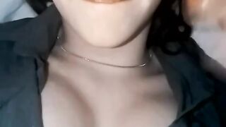 Cum on Girlfriend Face with Instagram Filter!