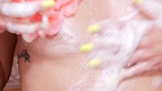 Cute Teen, 18, perfect body takes sexy Shower in 4K.mp4