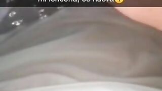 Habla con el novio de su amiga en snapchat