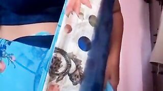 Tamil wife Swetha Saree change