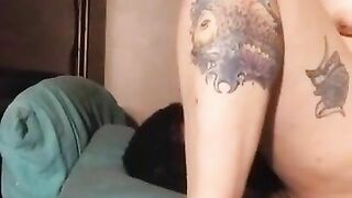 Tattooed white chick rides husbands face blind folded until she cums