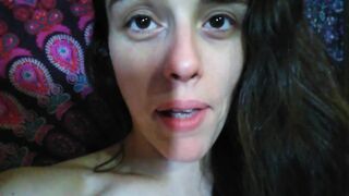 Go 2 ManyVids 4 PinkMoonLust QUEEFS! Accidental NOSE PICKING Fetish Slut Finds Booger