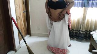 Desi Saas Ko Mast Chudai Damad - Fuck Indian mother-in-law while sweeping house (Priya Chatterjee) Hindi Clear Audio