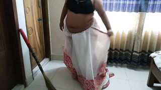 Desi Saas Ko Mast Chudai Damad - Fuck Indian mother-in-law while sweeping house (Priya Chatterjee) Hindi Clear Audio