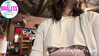 Underboob at the bar - Teaser