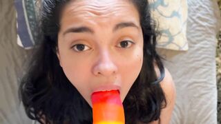 I teach my 18 year old sister to suck a dick for the first time with her dildo