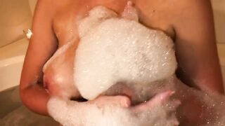 PBelle27 Huge Boobs in Bubble Bath & Showet