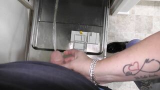 NZ MILF Slut helps her Master Piss in the Dishwasher for shiny dishes