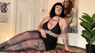 Fat goth girl belly play