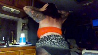 FULL VIDEO: BIG BELLY CONTROL - Belly Dancer Dancing - BBW - Shimmy and Twerk