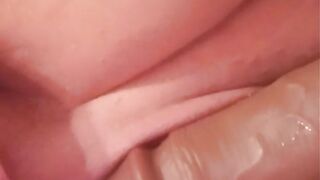 Bbw plays with pink vibrating dildo