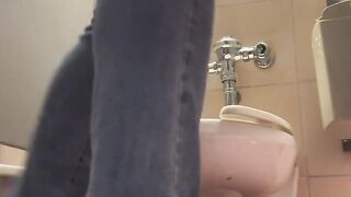 VanillaSexyCat Pissing Compilation: MILF pees