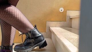 Nonstop Boojtob, No Lube, Post Cum Crush, Painful Session in Combat Boots - Trample, Shoejob