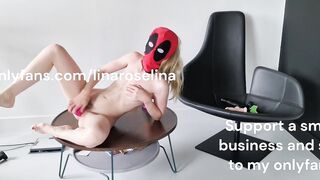 Marvel Jezus Lina fucks dildos in deadpool cosplay