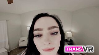 TRANSVR - The Tight & Tiny Grace Iris!