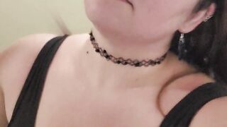 Titty Flash from a girl who NeedS to be Disciplined!