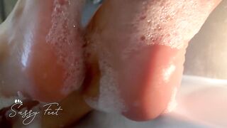 Romantic Bubble Bath Foot Pampering: Red & Black Nails, Soles, Toes, and Sensual Foam Play – A Luxurious Feet Fetish Escape