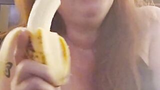 Hot all natural MILF eats a ripe banana per request