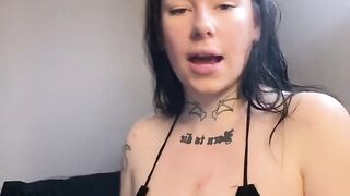 Worshipping a busty British teen